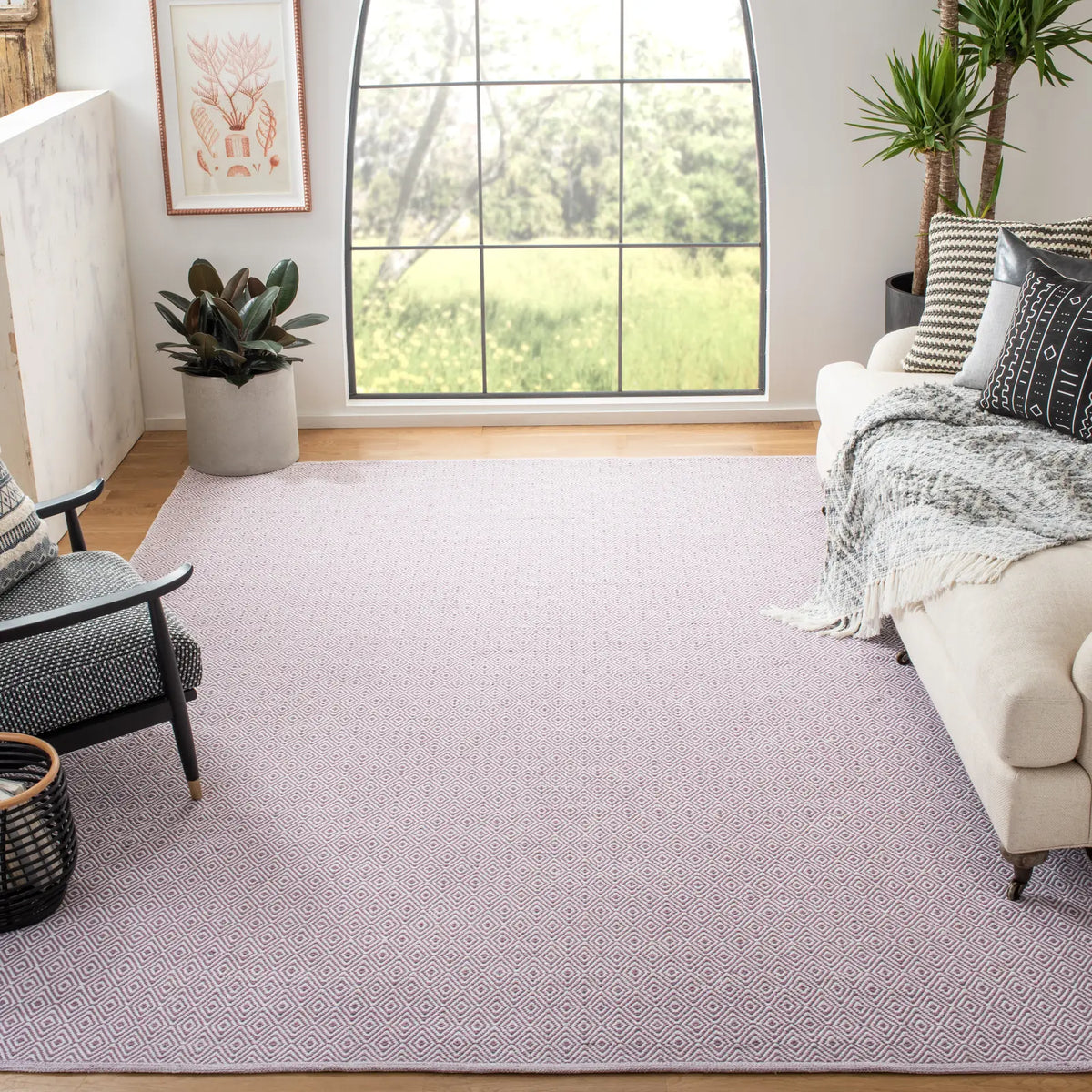 Safavieh Montauk 6'-0" x 9'-0" Rug in Ivory / Purple