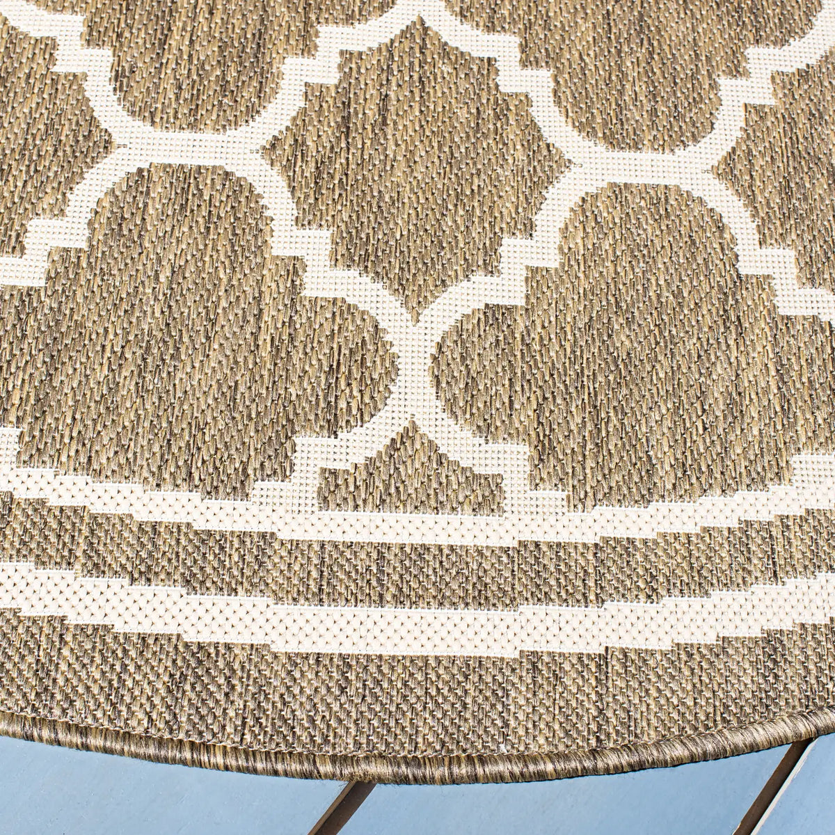 Safavieh Courtyard 6'-7" x 6'-7" Rug in Brown / Bone