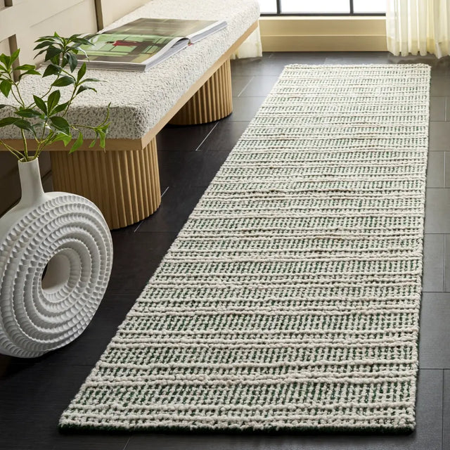 Safavieh Metro 2'-3" x 8'-0" Rug in Green / Ivory