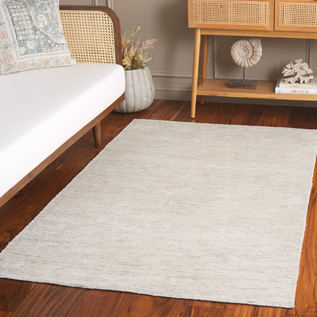 Safavieh Soho 4'-0" x 6'-0" Rug in Grey