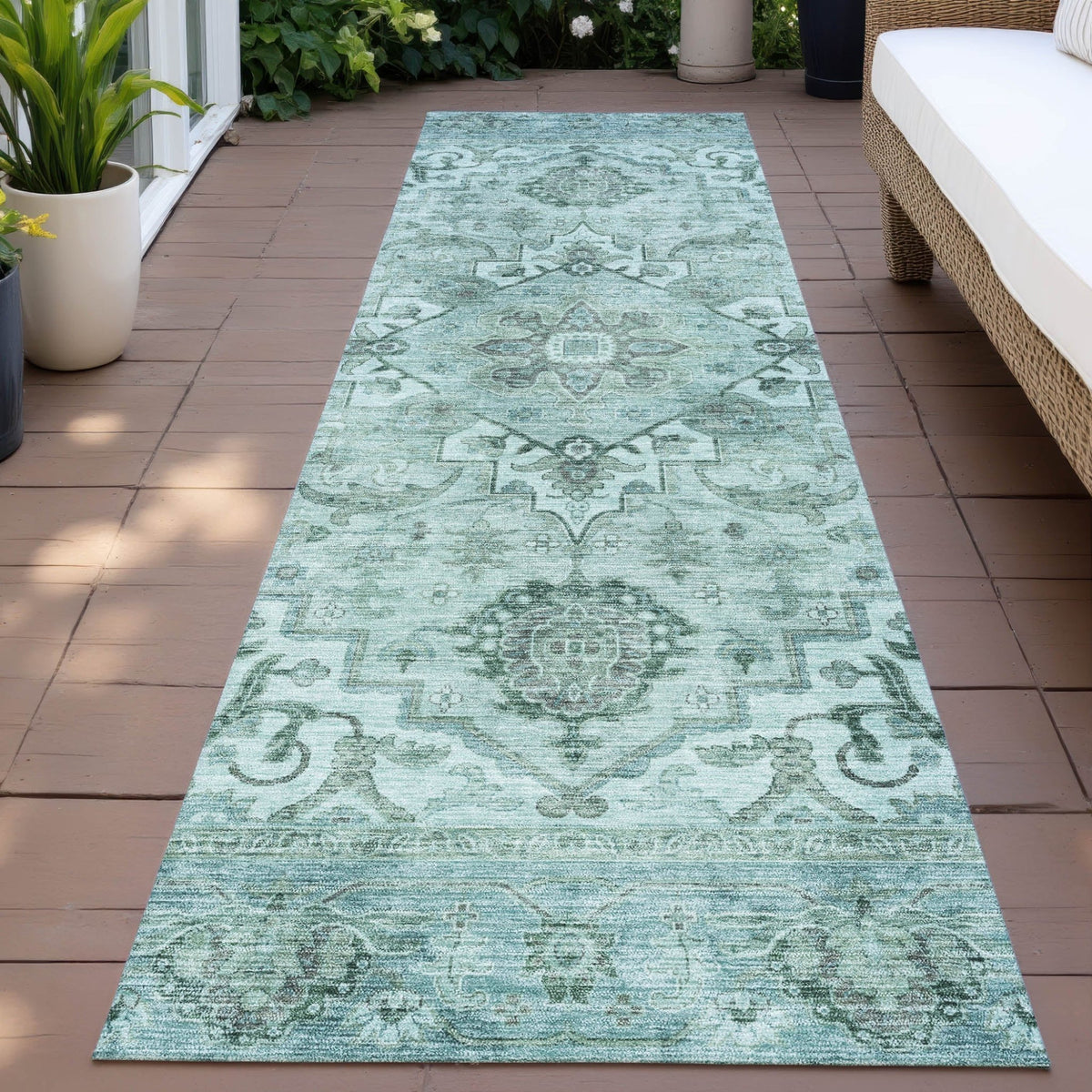 Addison Chantille ACN2164 Global Machine Made Traditional Teal Rug