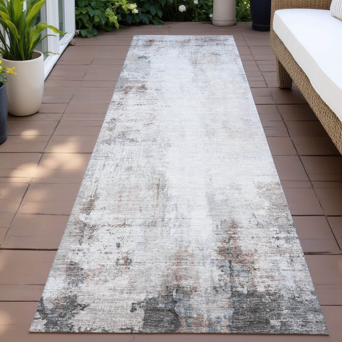 Addison Chantille ACN2171 Modern Machine Made Transitional Taupe Rug