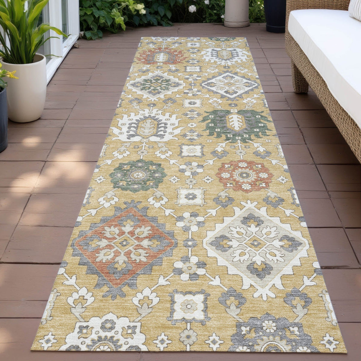 Addison Chantille ACN2200 Bohemian Machine Made Transitional Gold Rug
