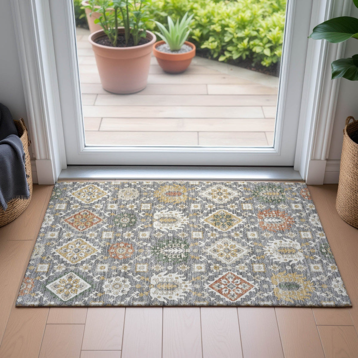 Addison Chantille ACN2200 Bohemian Machine Made Transitional Gray Rug