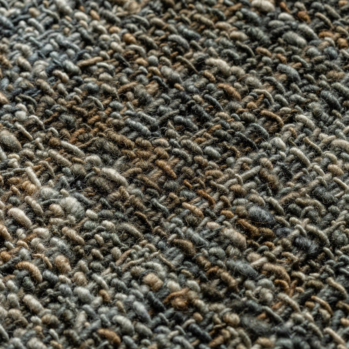 Dalyn Abruzzo AZ1 Hand Loomed Casual Gray Rug