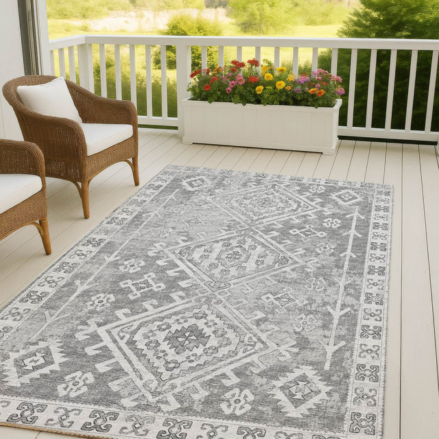 Dalyn Brisbane BR2 Silver Rug outdoor lifestyle image