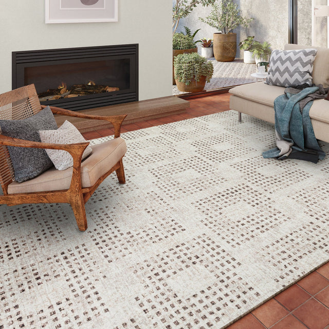 Dalyn Delano DA1 Ivory Rug shown in a room