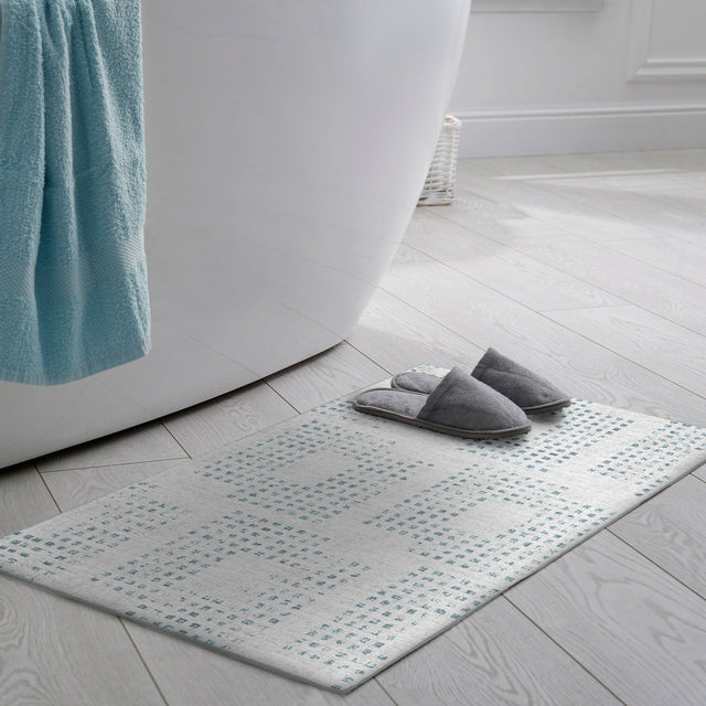 Dalyn Delano DA1 Tin Rug shown in a room