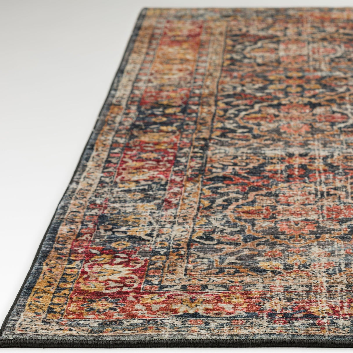 Dalyn Jericho JC3 Charcoal Rug finished edge detail