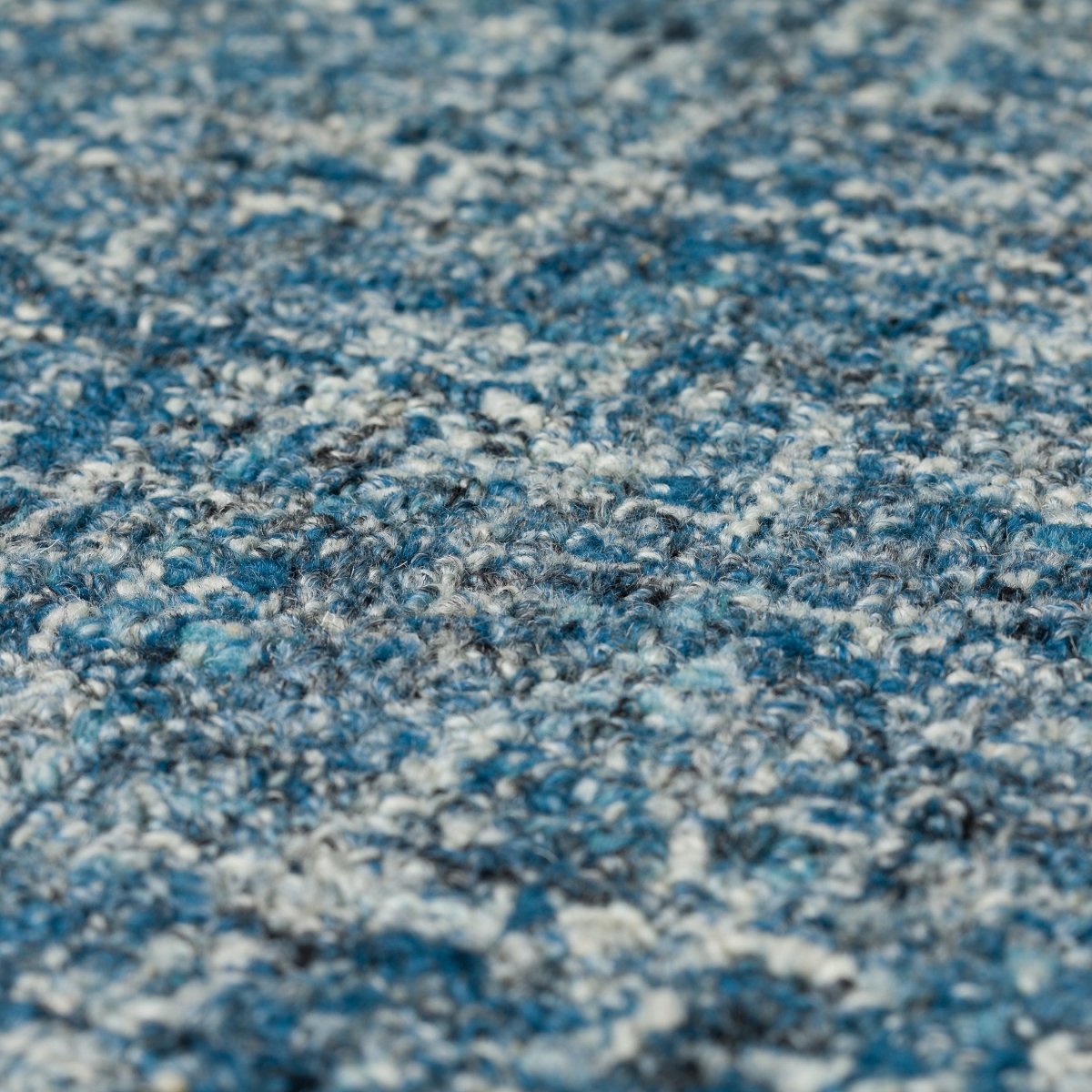 Dalyn Mateo Me1 Denim Rug.