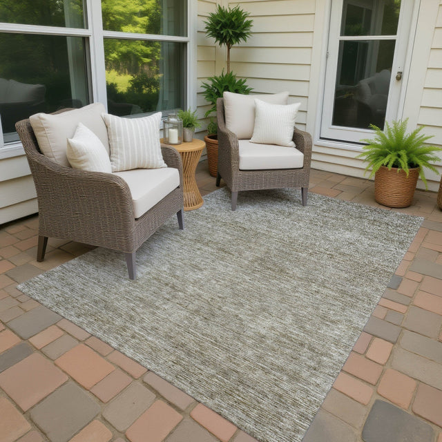 Dalyn Soft Essentials SE1 Flax Rug outdoor lifestyle image