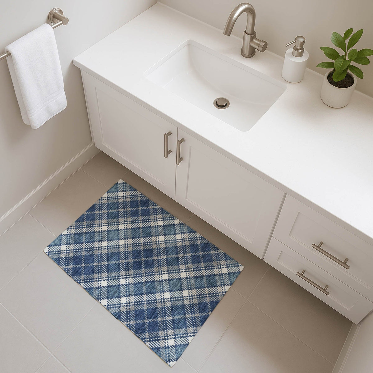 Dalyn Soft Essentials SE3 Transitional Machine Made Blue Rug