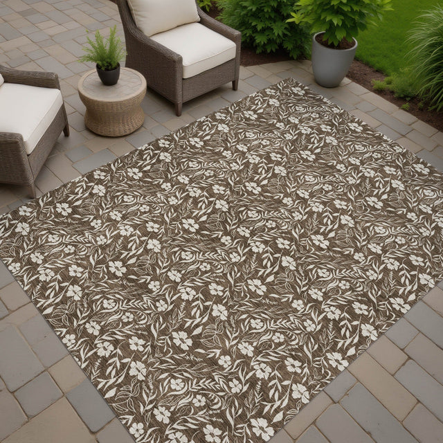 Dalyn Soft Essentials SE4 Chocolate Rug outdoor lifestyle image