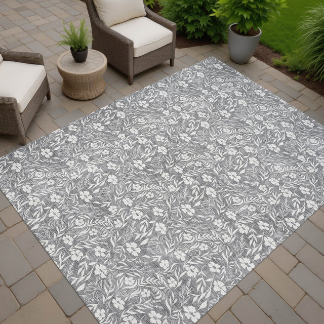 Dalyn Soft Essentials SE4 Gray Rug outdoor lifestyle image