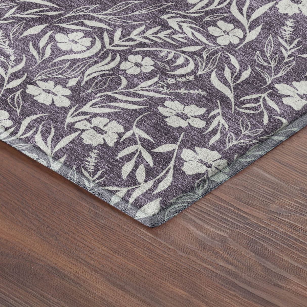 Dalyn Soft Essentials SE4 Purple Rug corner detail