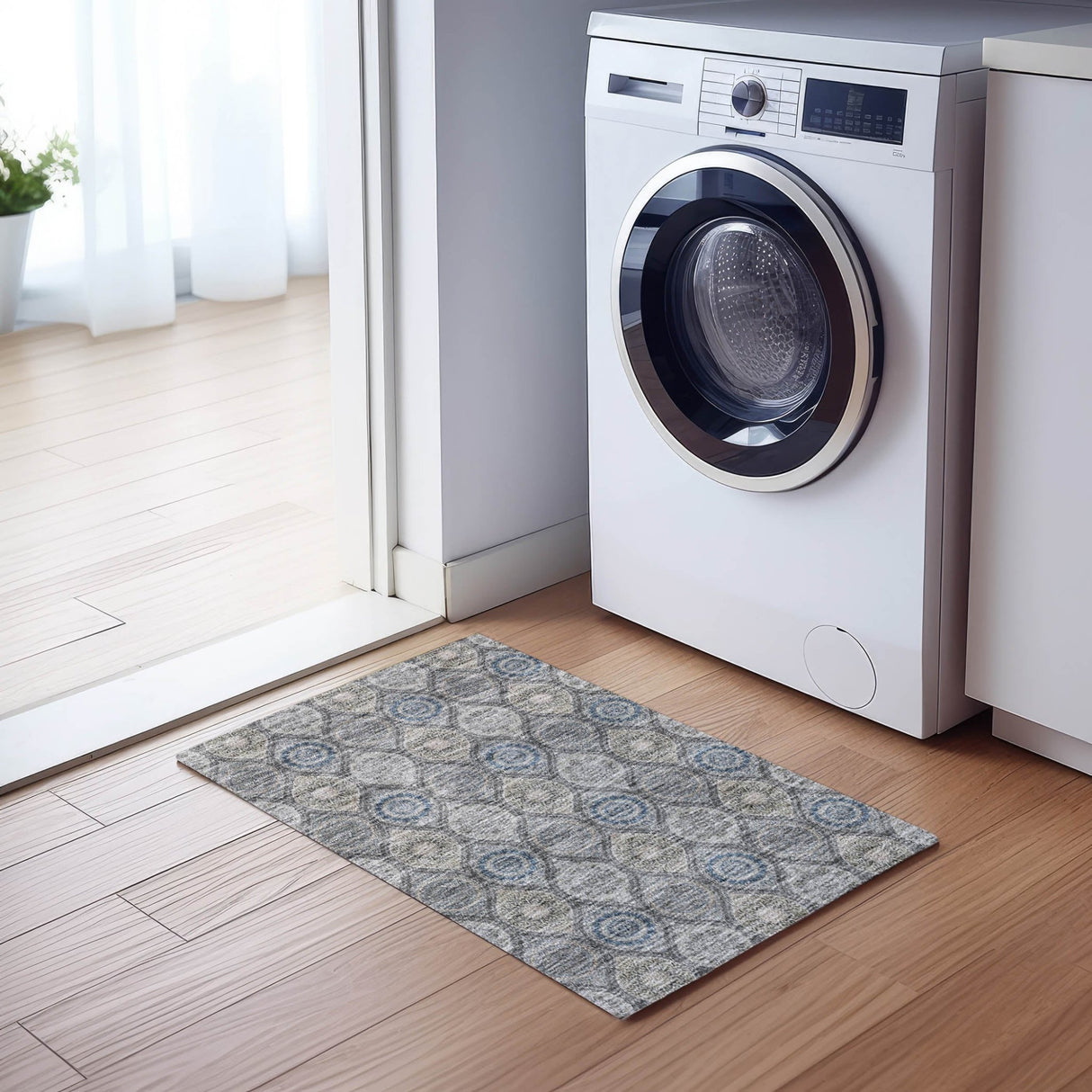 Dalyn Solace SL1 Gray Rug shown in a room
