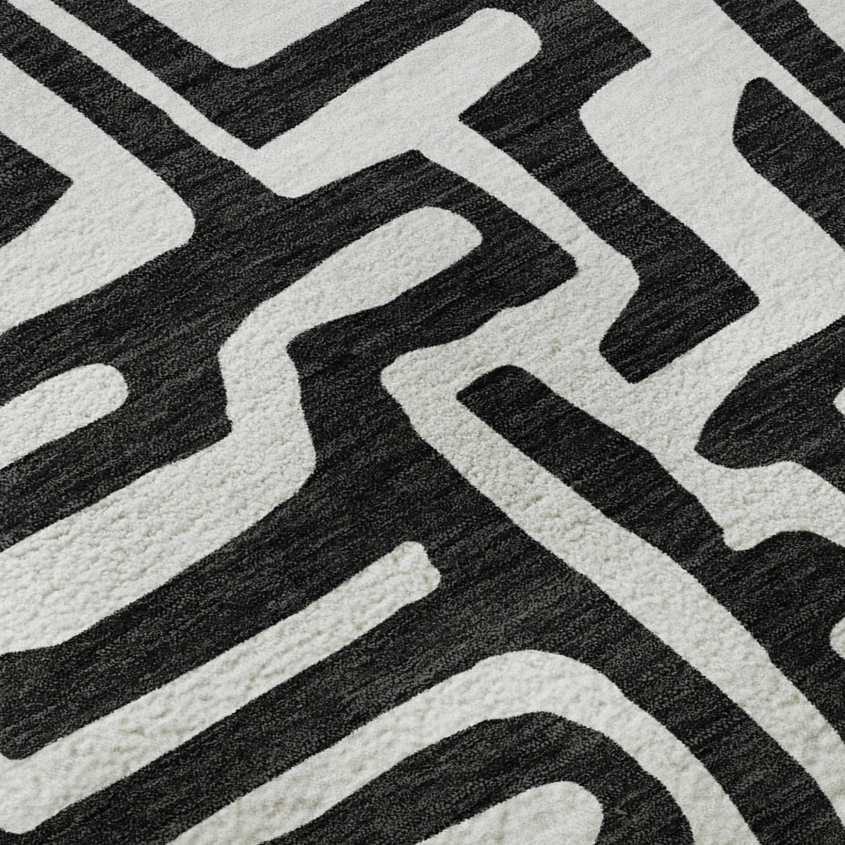 Dalyn The Reserve TR1 Black Rug color swatch