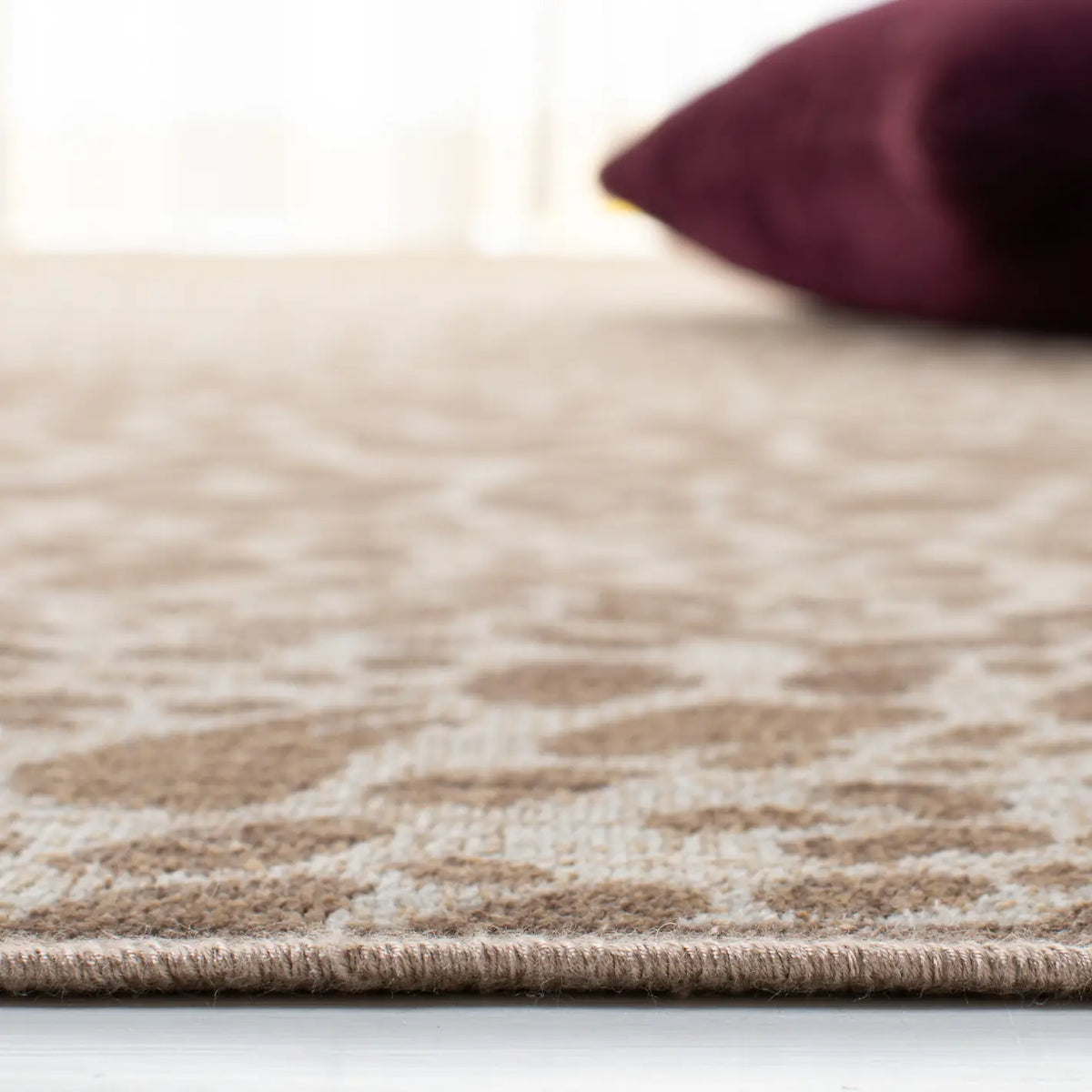 Safavieh Atlas 2'-7" x 4'-0" Rug in Camel / Stone