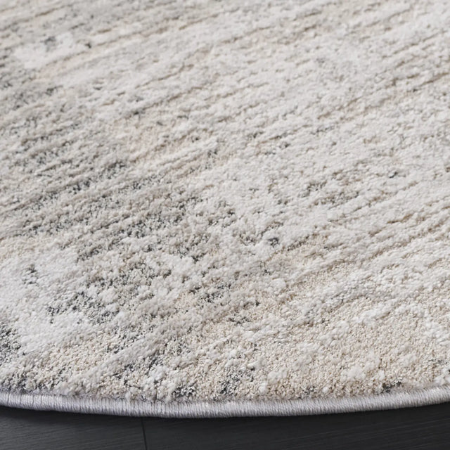 Safavieh Northport 6'-7" x 6'-7" Rug in Ivory / Grey