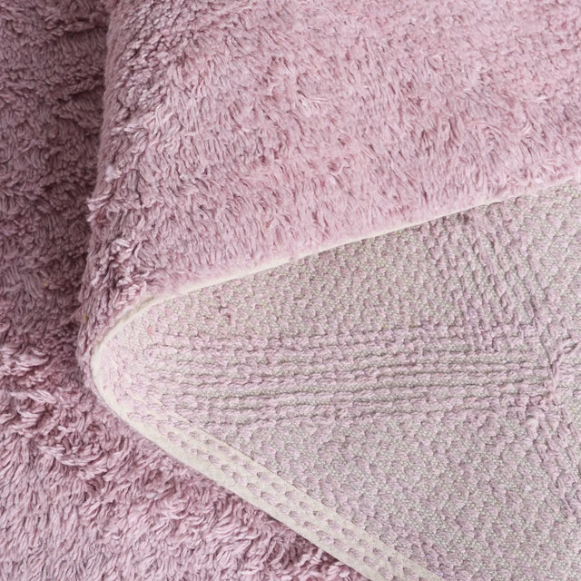 Safavieh Easy Care 4'-0" x 6'-0" Rug in Rose