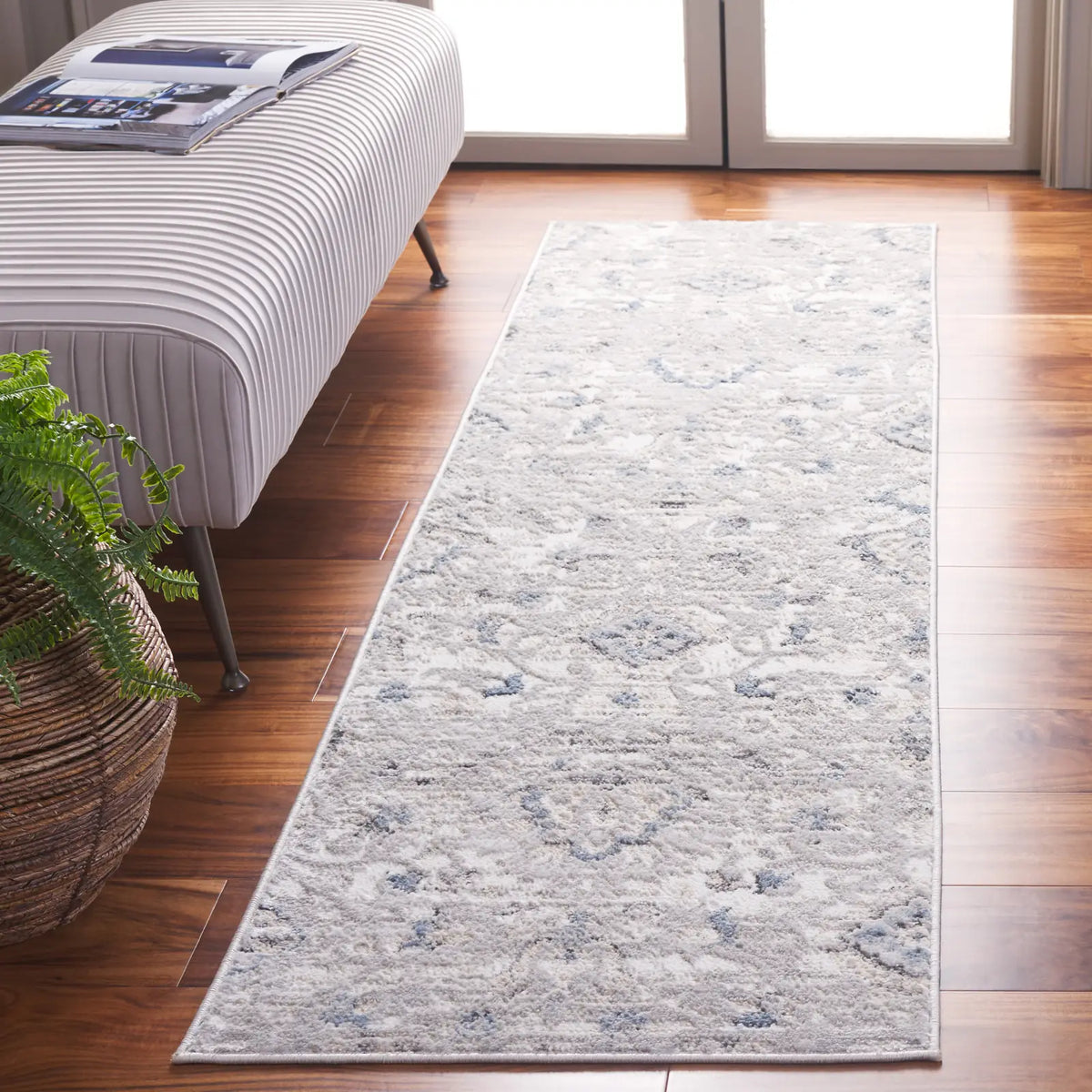 Safavieh Quincy 2'-2" x 8'-0" Rug in Ivory / Light Grey