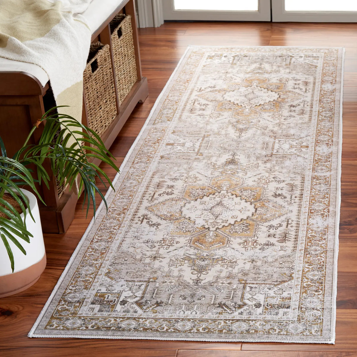 Safavieh Arizona 2'-6" x 10'-0" Rug in Beige / Gold
