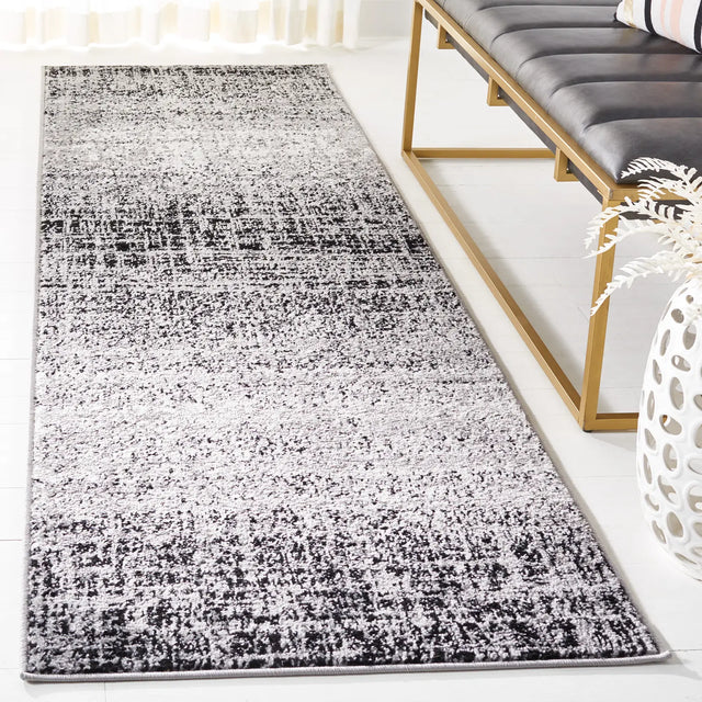 Safavieh Adirondack 2'-6" x 10'-0" Rug in Silver / Black