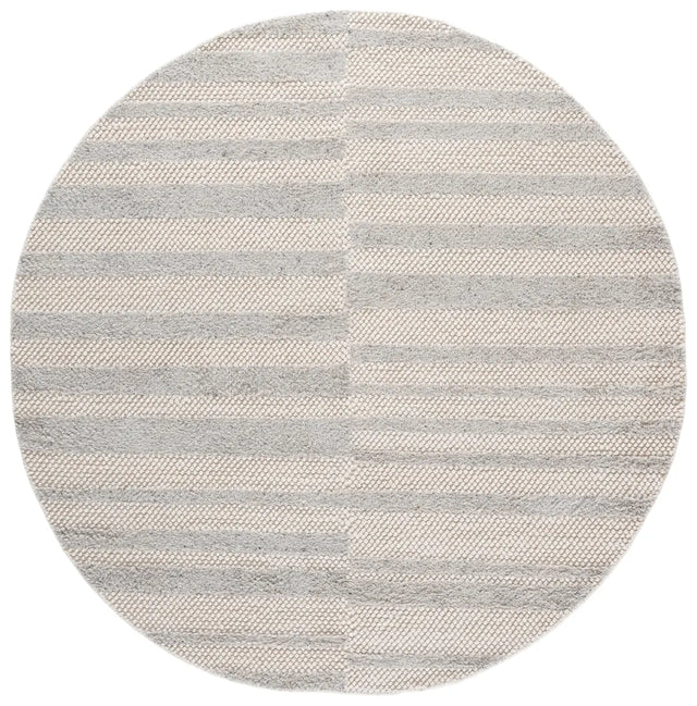 Safavieh Natura 6'-0" x 6'-0" Rug in Light Grey / Ivory