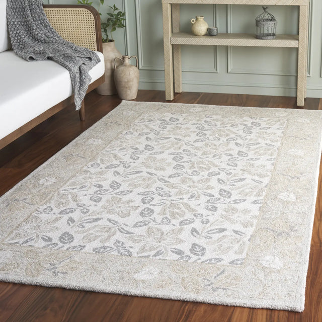 Safavieh Jardin 4'-0" x 6'-0" Rug in Ivory / Grey