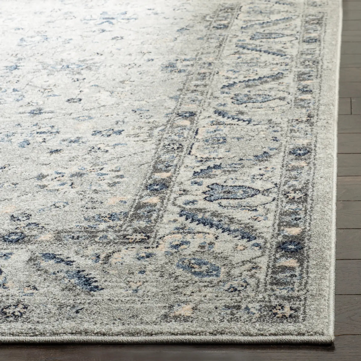 Safavieh Charleston 4'-0" x 6'-0" Rug in Grey / Dark Grey