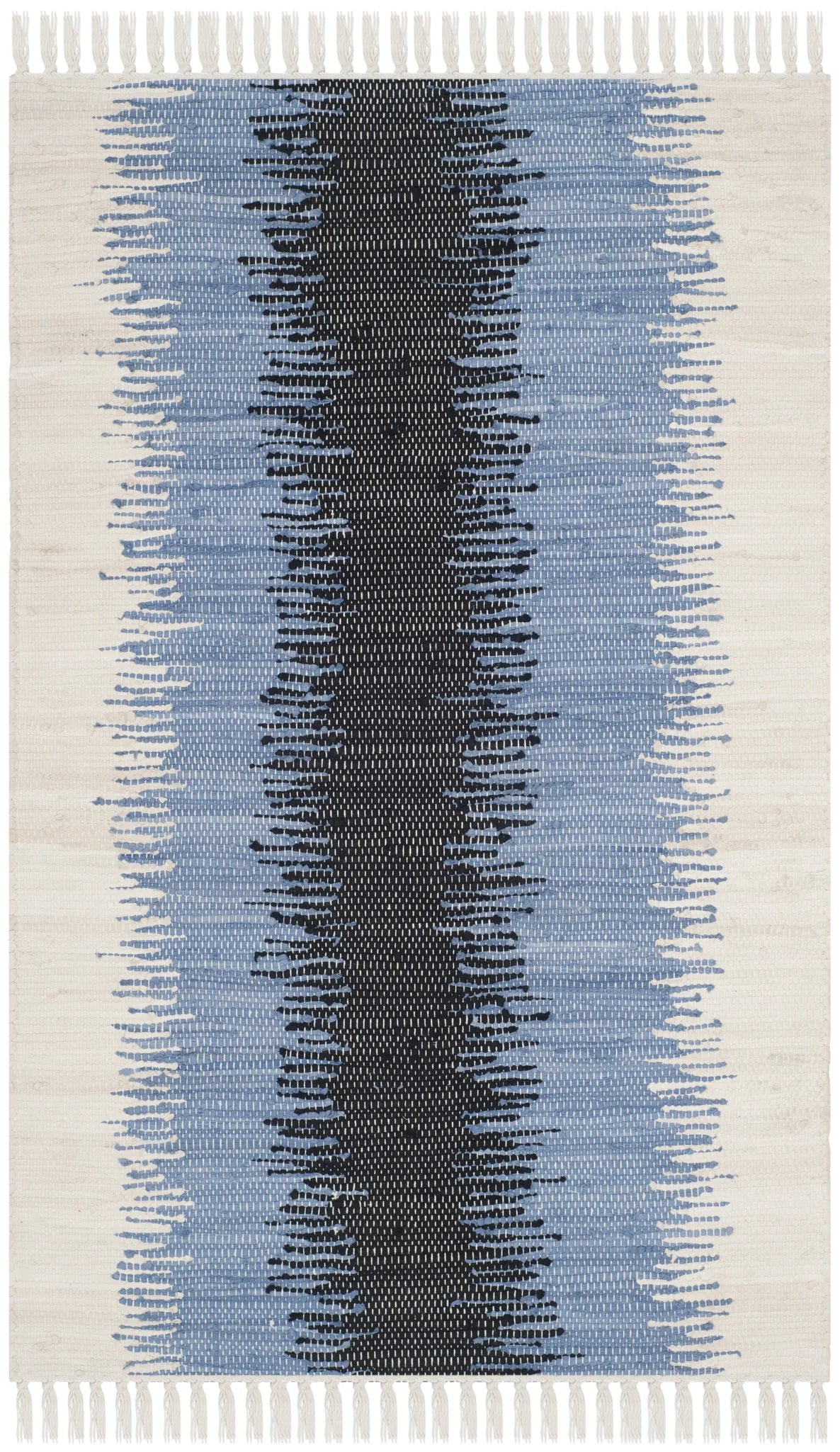 Safavieh Montauk 2'-6" x 4'-0" Rug in Grey / Black