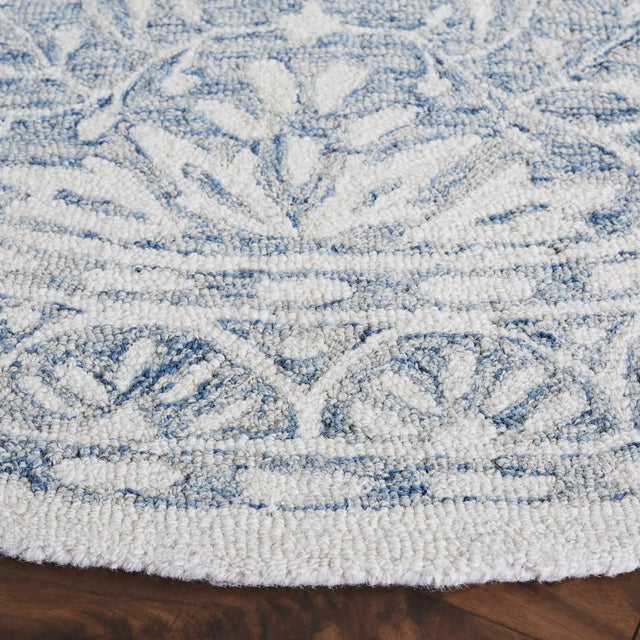 Safavieh Metro 6'-0" x 6'-0" Rug in Blue / Ivory