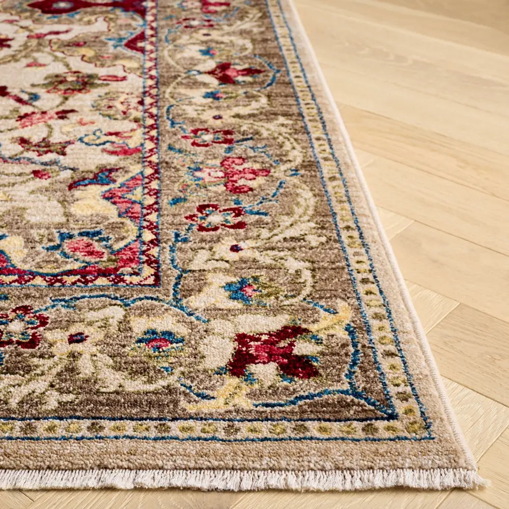Safavieh Kashan 5'-1" x 7'-5" Rug in Ivory / Taupe