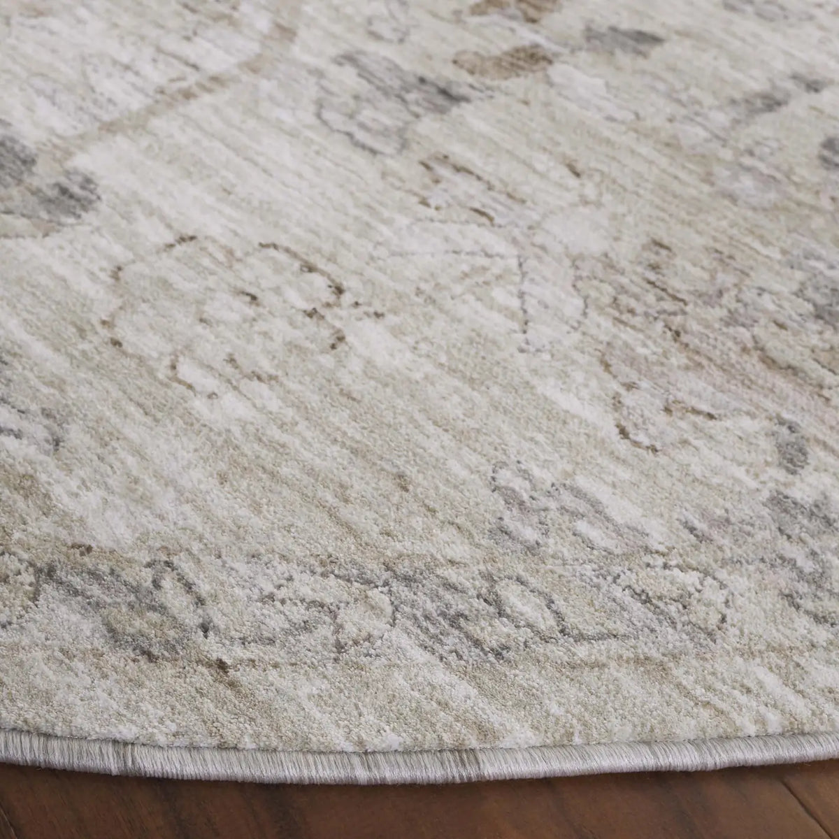 Safavieh Mason 100 6'-3" x 6'-3" Rug in Green / Beige