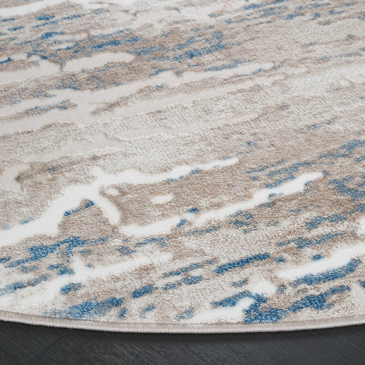 Safavieh Prestige 6'-7" x 6'-7" Rug in Ivory / Blue