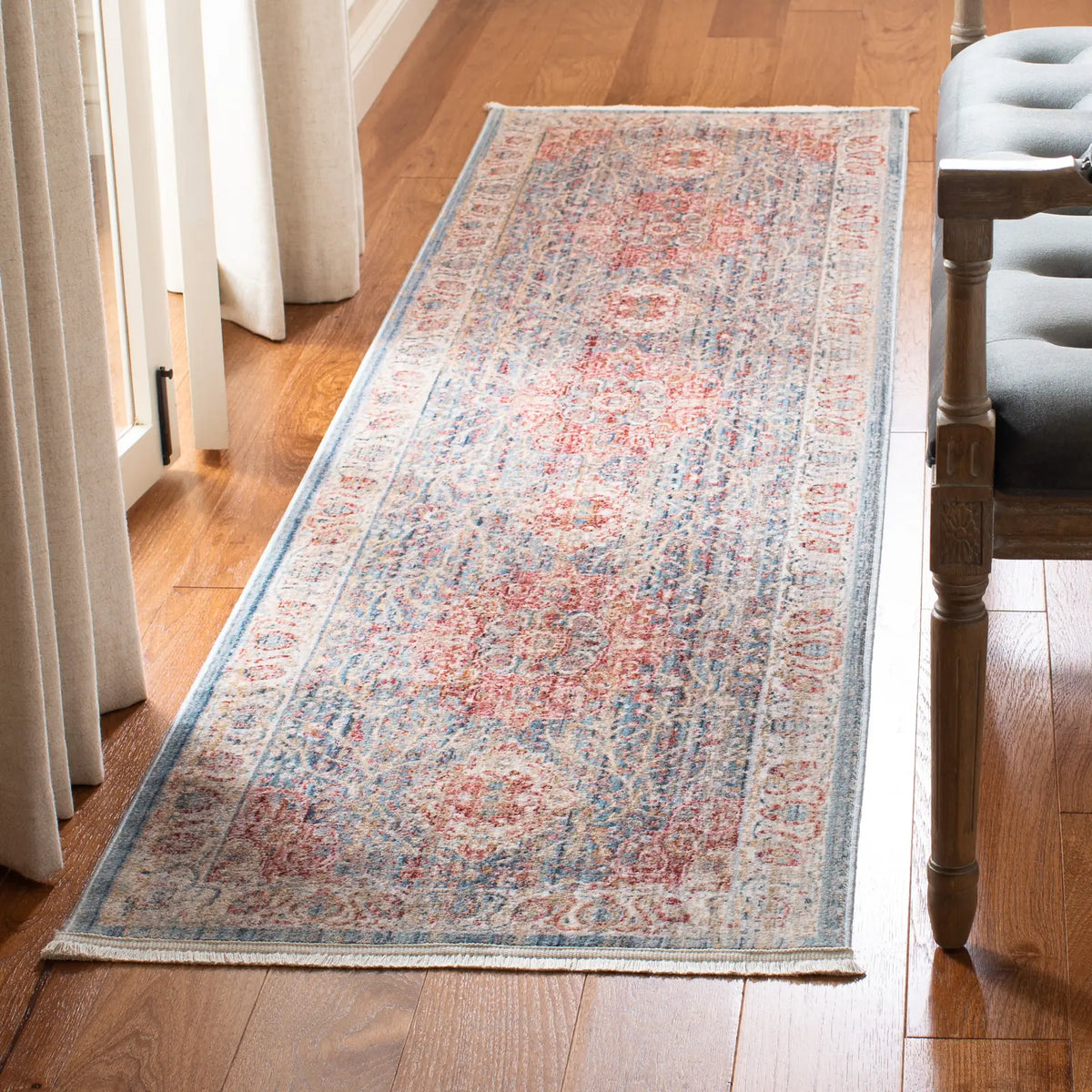 Safavieh Kenitra 600 2'-2" x 10'-0" Rug in Blue / Ivory