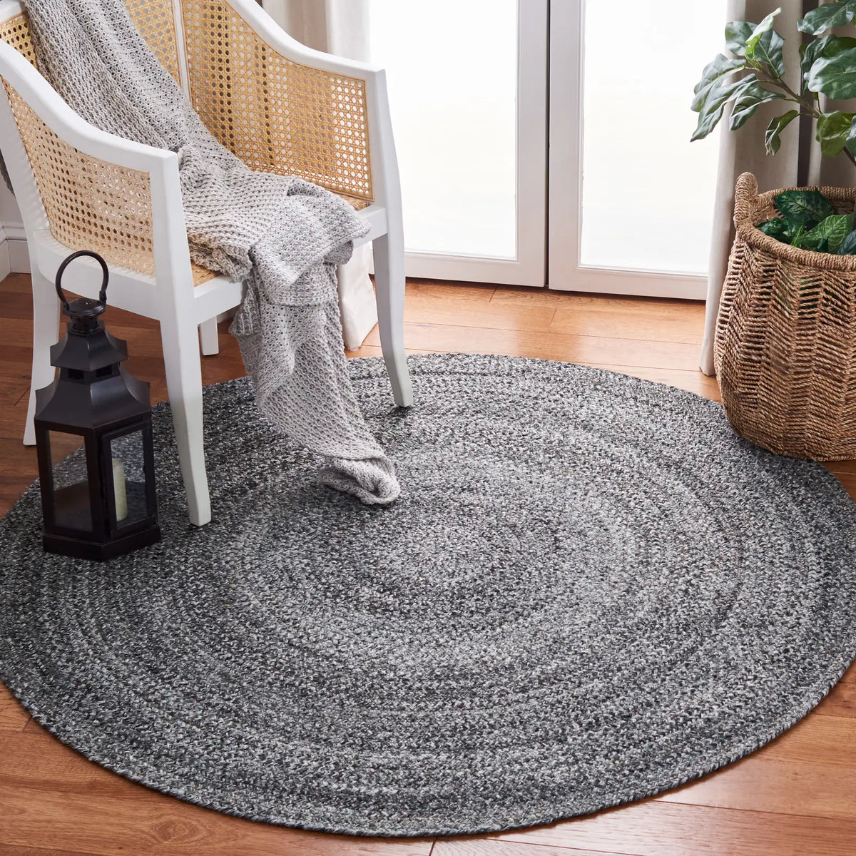 Safavieh Braided 5'-0" x 5'-0" Rug in Grey / Charcoal