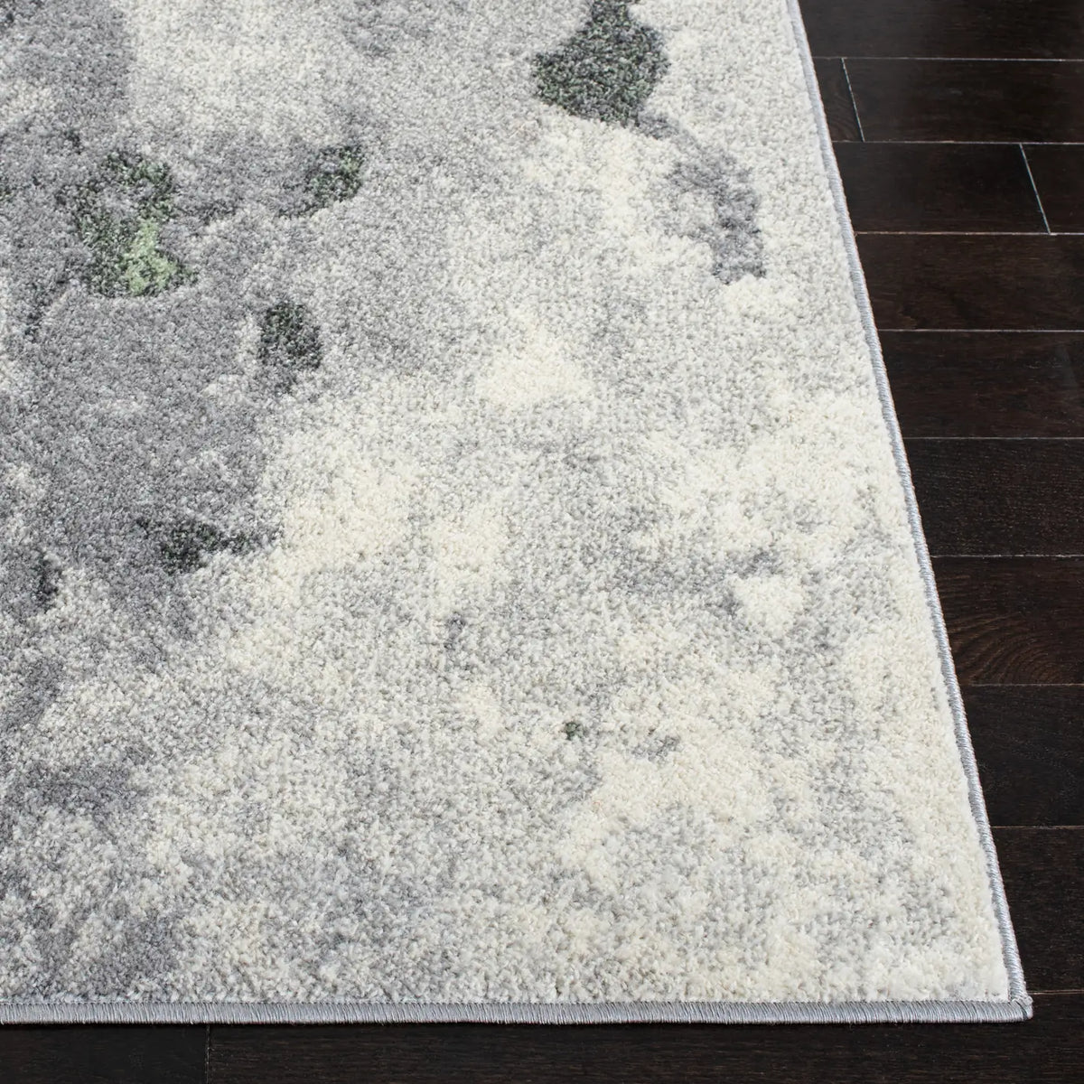 Safavieh Adirondack 4'-0" x 6'-0" Rug in Green / Grey