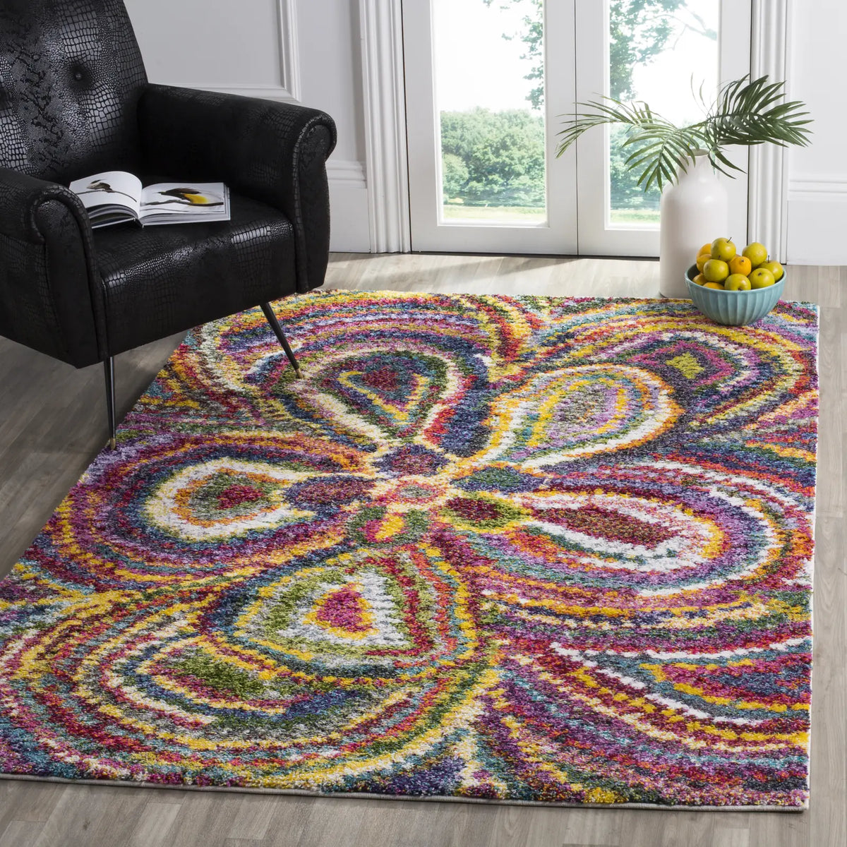 Safavieh Fiesta Shag 4'-0" x 6'-0" Rug in Multi
