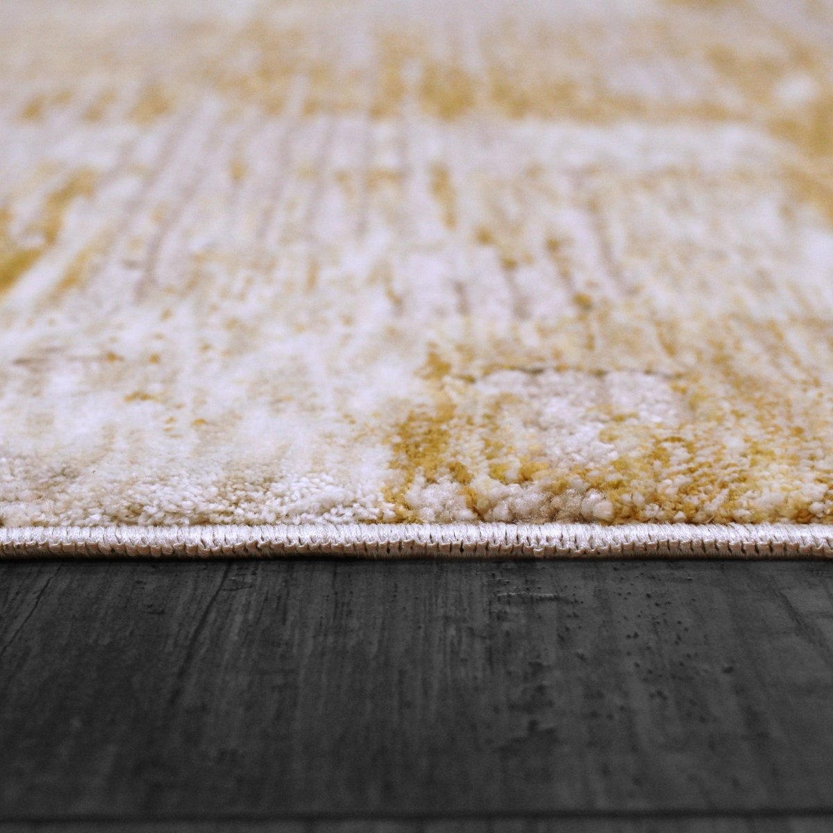 Dynamic Rugs Hudson 1454 Gold Rug.