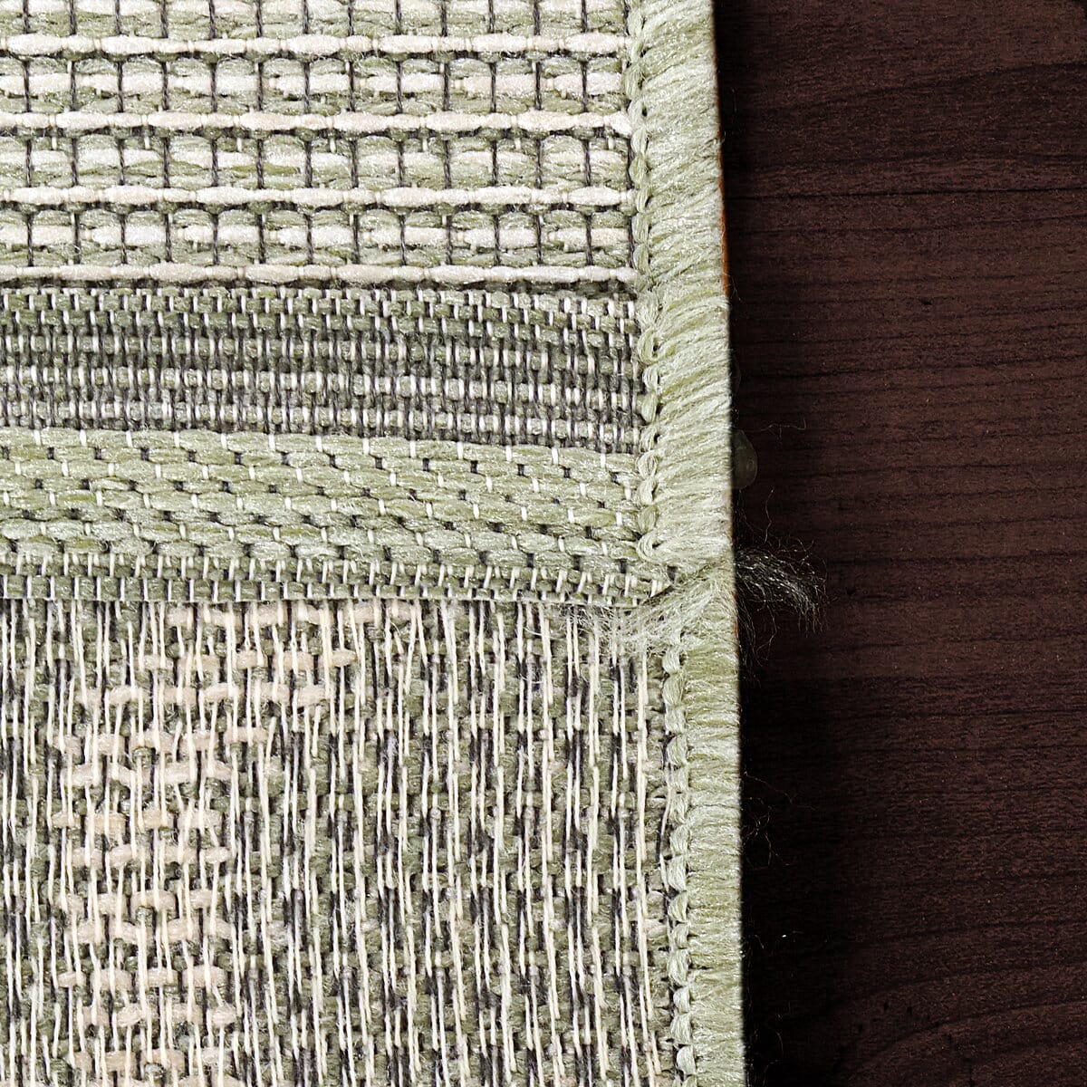 Dynamic Rugs Newport 96003 Green Rugs.