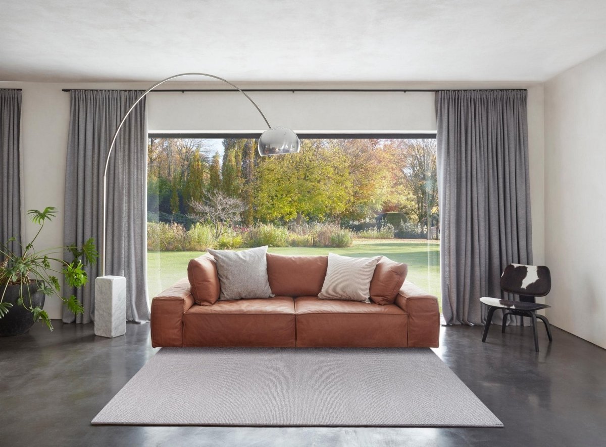 Dynamic Rugs Quin 41008 Grey Rugs.