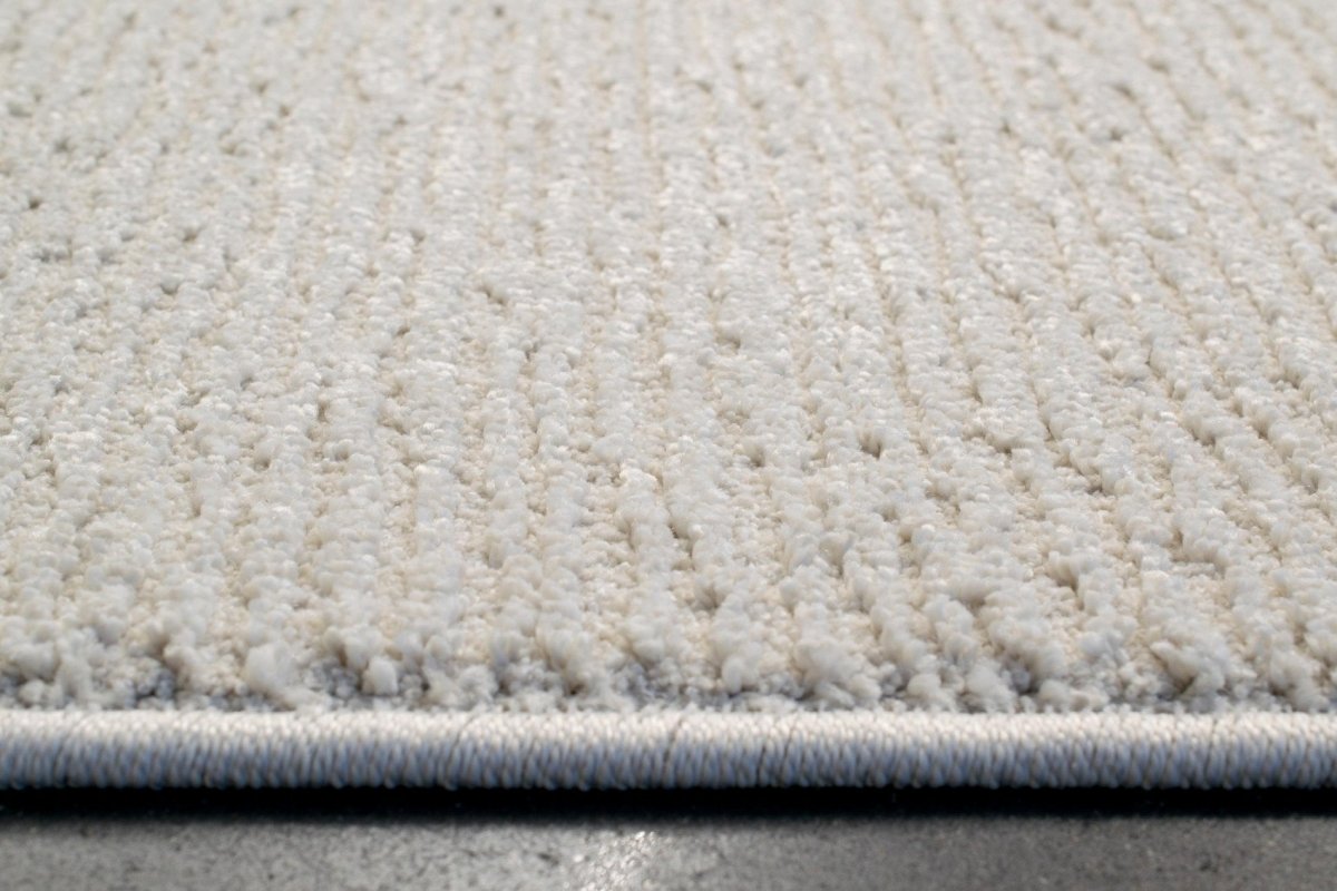 Dynamic Rugs Quin 41008 Ivory Rugs.
