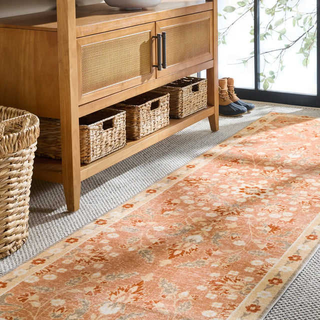 Safavieh Martha Stewart Washable 2'-6" x 8'-0" Rug in Rust / Beige
