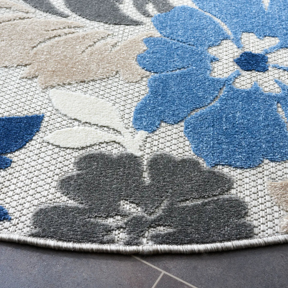 Safavieh Cabana 6'-7" x 6'-7" Rug in Grey / Blue