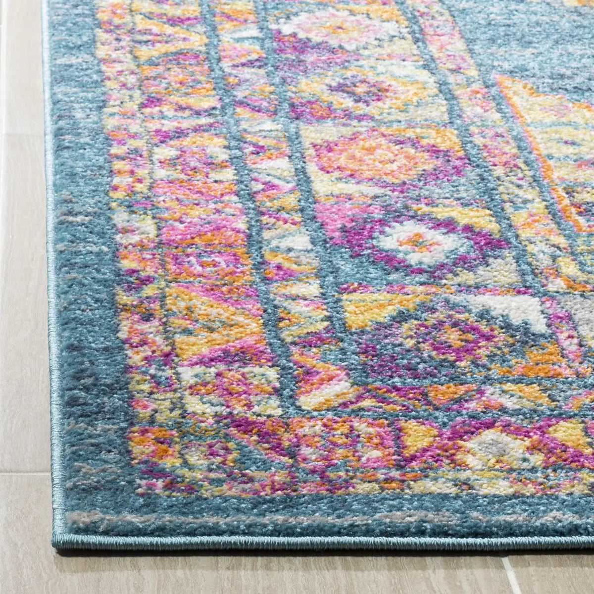 Safavieh Madison 4'-0" x 6'-0" Rug in Light Blue / Orange