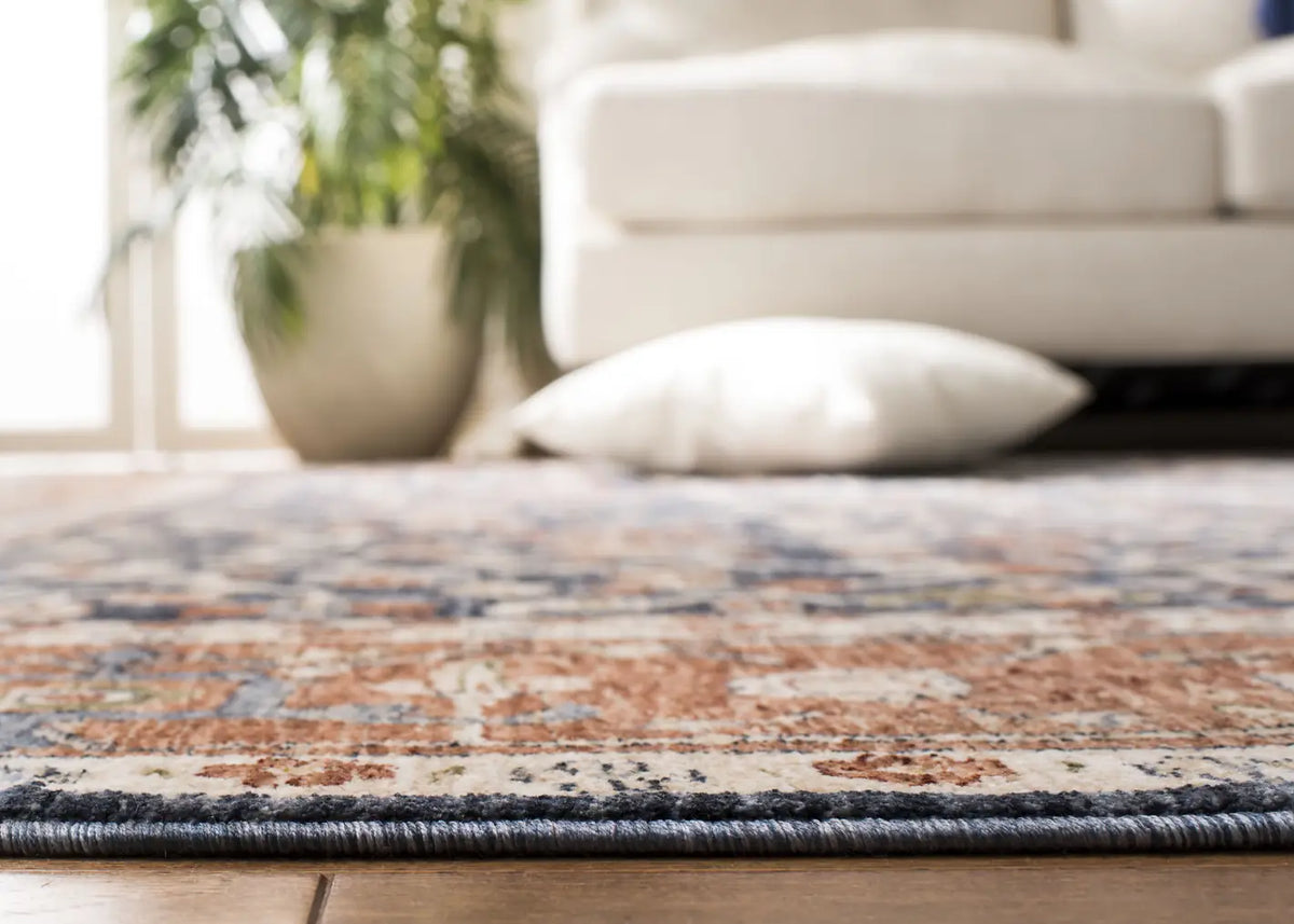Safavieh Heirloom 700 8'-0" x 10'-0" Rug in Navy / Beige