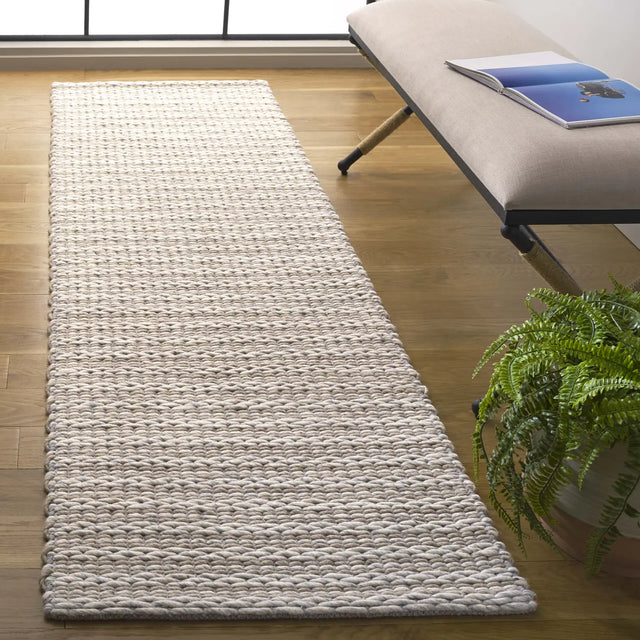 Safavieh Vermont 2'-3" x 8'-0" Rug in Brown / Silver