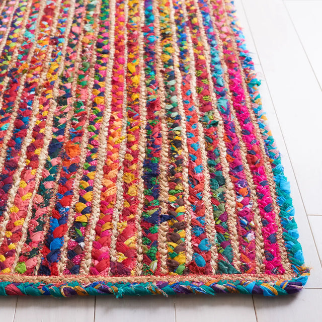 Safavieh Braided 4'-0" x 6'-0" Rug in Natural / Multi