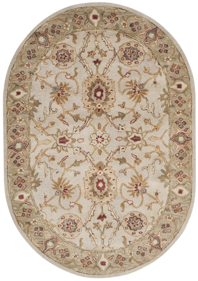 Safavieh Antiquity 4'-6" x 6'-6" Rug in Grey Beige / Sage